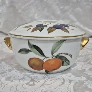 Royal Worcester Evesham Covered Casserole Dish Made In England
